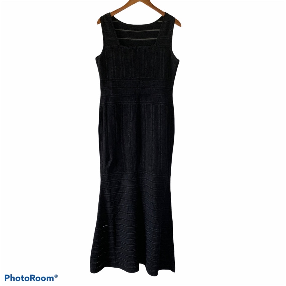 St. John Sleeveless Gossamer Illusion Knit Mermaid Dress - Picture 10 of 15